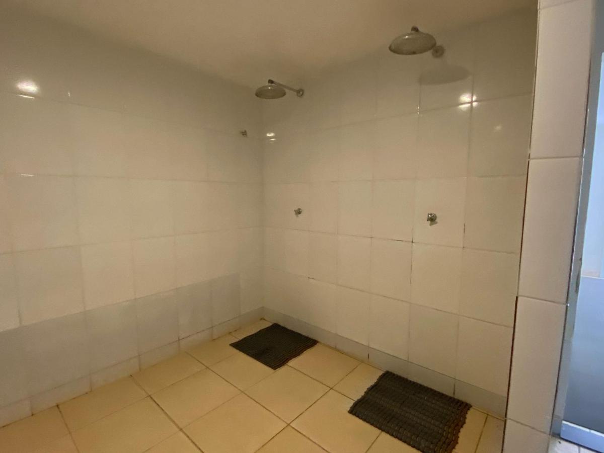 Apto com VISTA ESPETACULAR a BEIRA MAR no Pecado - Wi Fi 200 mb - 2 Quartos - Garagem - Netflix - Piscina - Sauna - Ar condicionado - Portaria 24h - Churrasqueira - Cozinha equipada Macaé Exterior foto