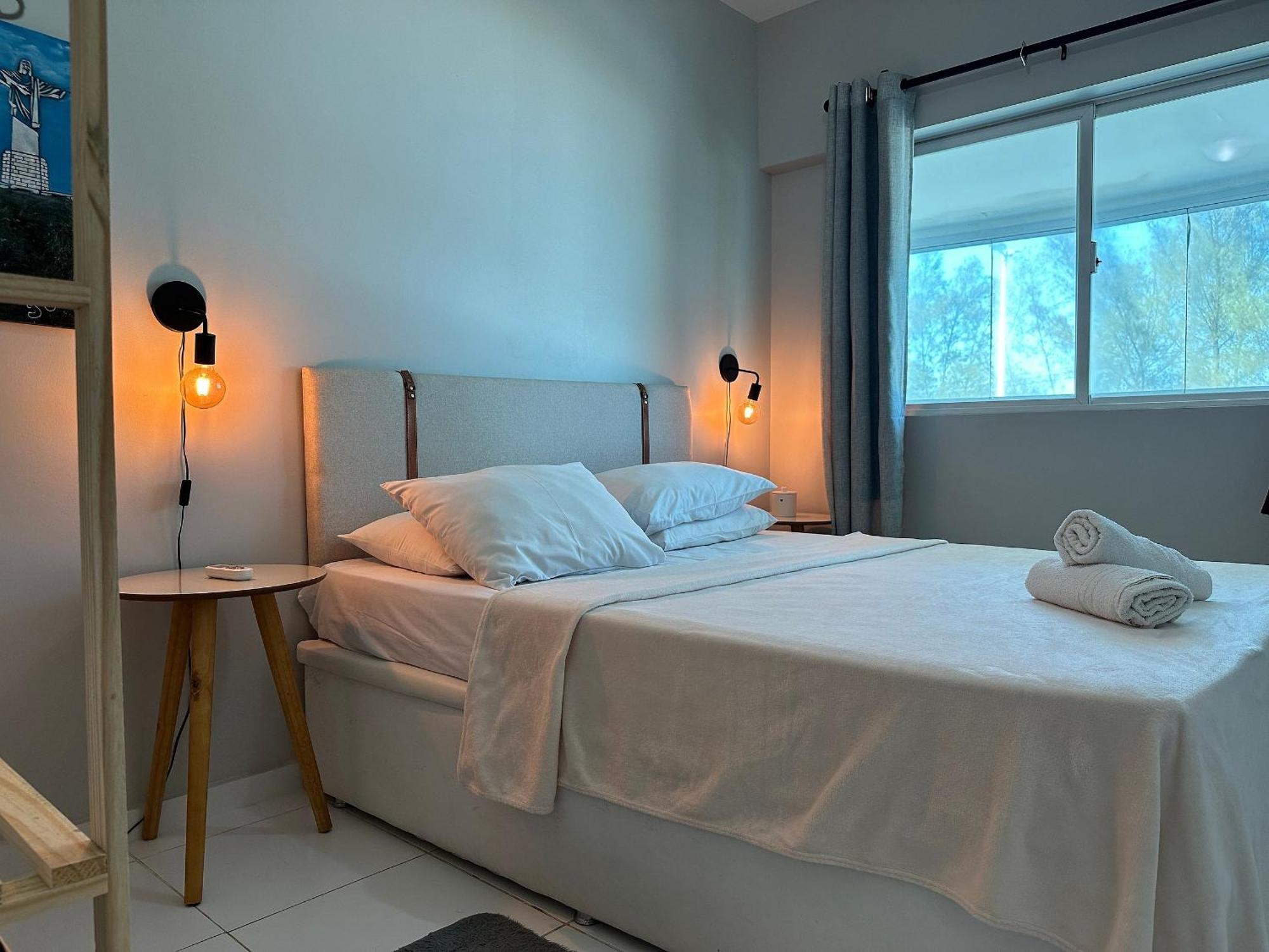 Apto com VISTA ESPETACULAR a BEIRA MAR no Pecado - Wi Fi 200 mb - 2 Quartos - Garagem - Netflix - Piscina - Sauna - Ar condicionado - Portaria 24h - Churrasqueira - Cozinha equipada Macaé Exterior foto