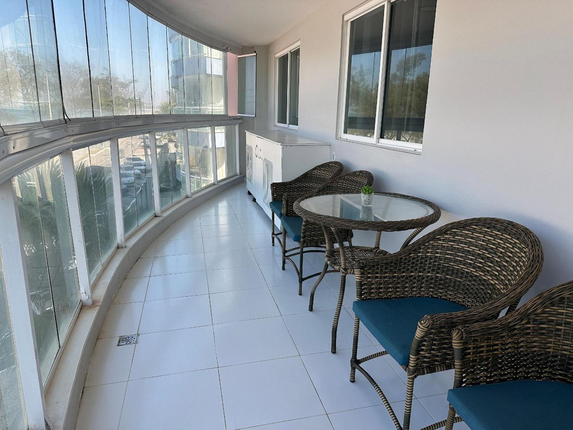 Apto com VISTA ESPETACULAR a BEIRA MAR no Pecado - Wi Fi 200 mb - 2 Quartos - Garagem - Netflix - Piscina - Sauna - Ar condicionado - Portaria 24h - Churrasqueira - Cozinha equipada Macaé Exterior foto