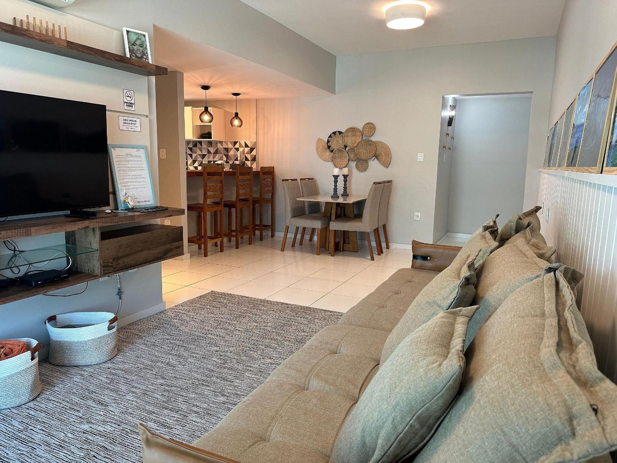 Apto com VISTA ESPETACULAR a BEIRA MAR no Pecado - Wi Fi 200 mb - 2 Quartos - Garagem - Netflix - Piscina - Sauna - Ar condicionado - Portaria 24h - Churrasqueira - Cozinha equipada Macaé Exterior foto